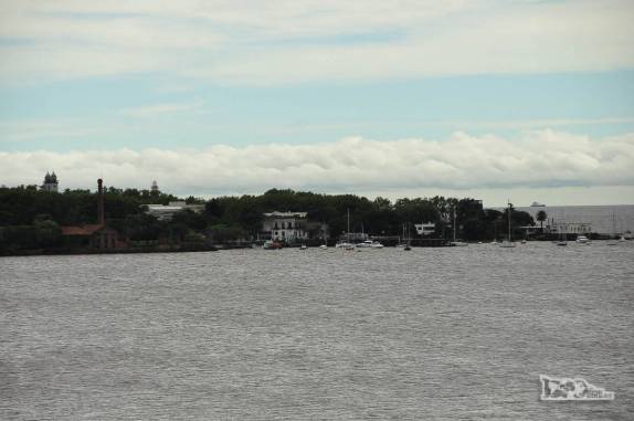 O centro histórico de Colonia del Sacramento é uma península que avança sobre o Rio da Prata, no sul do Uruguai